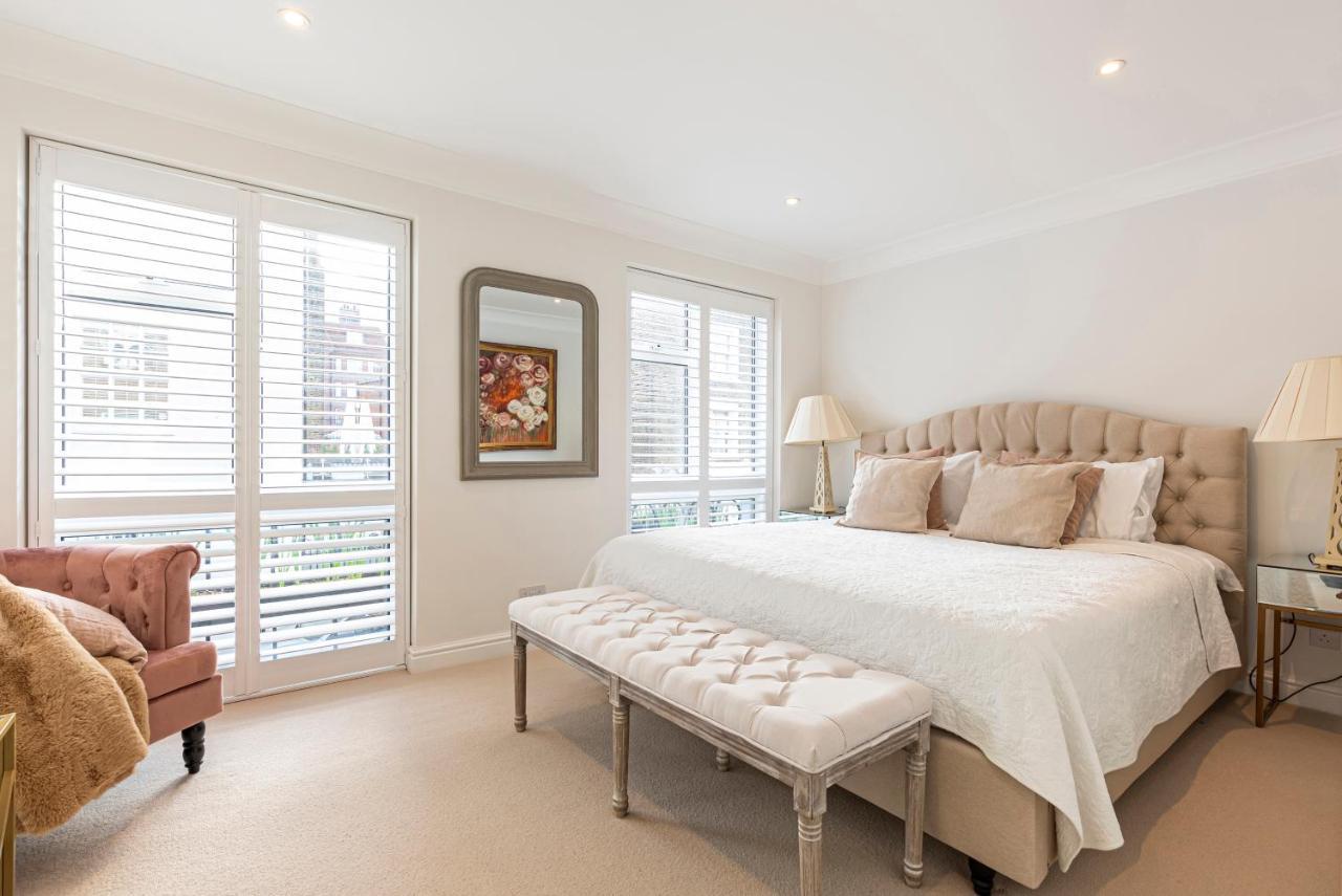 Joivy Stunning 3 Bed,2 Bath House With Roof Terrace In Chelsea Londres